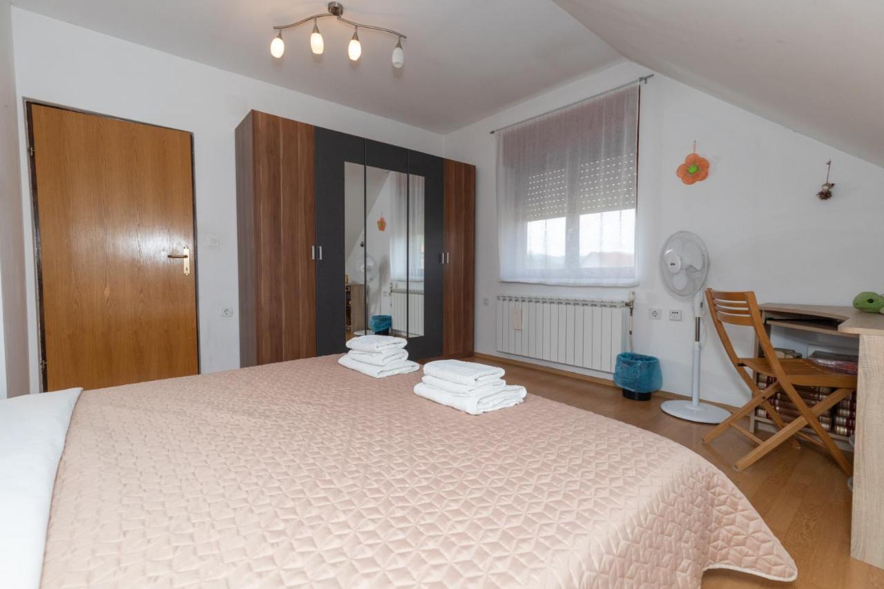 Апартаменты Apartman Skender 3* Равна-Гора Экстерьер фото